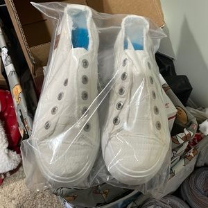 New Blowfish Sneaker